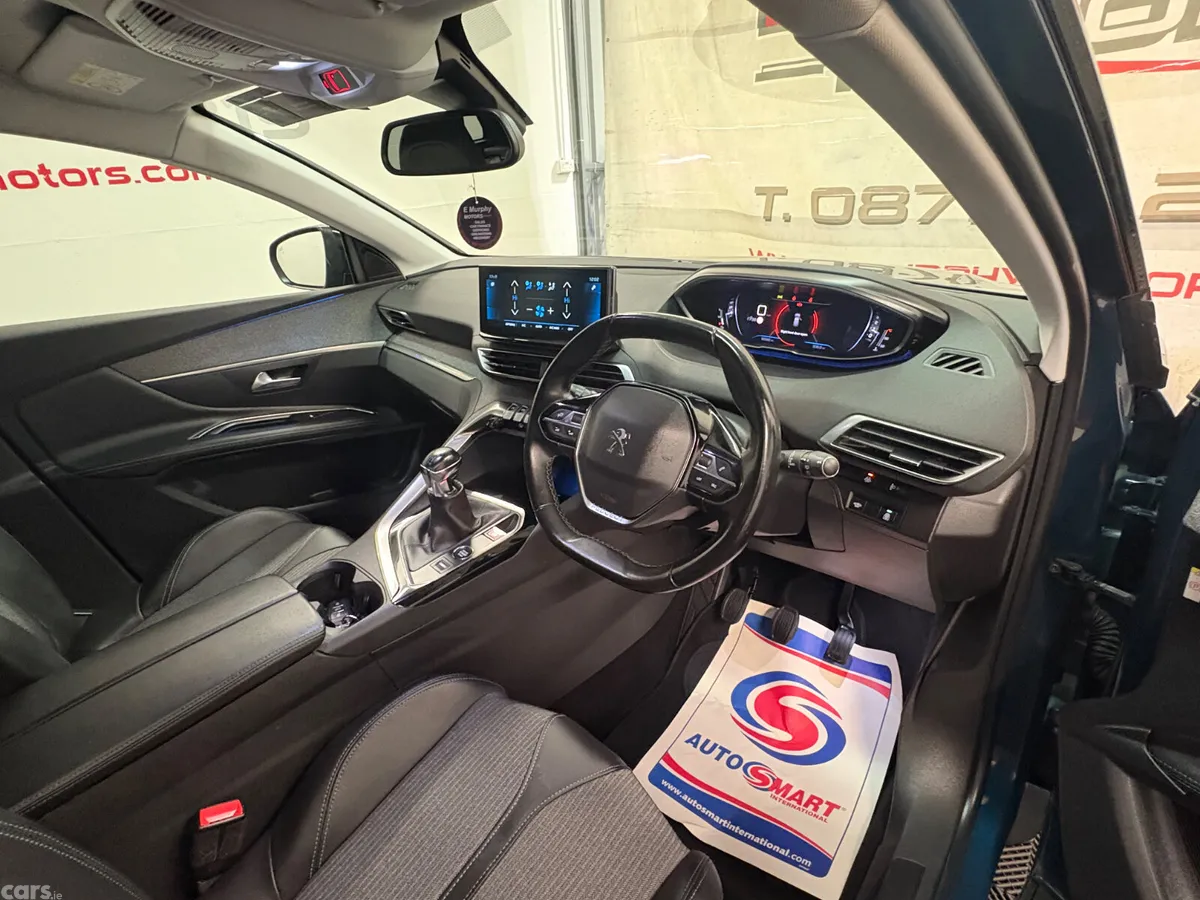 Peugeot 3008 SUV, Diesel, 2022, Blue