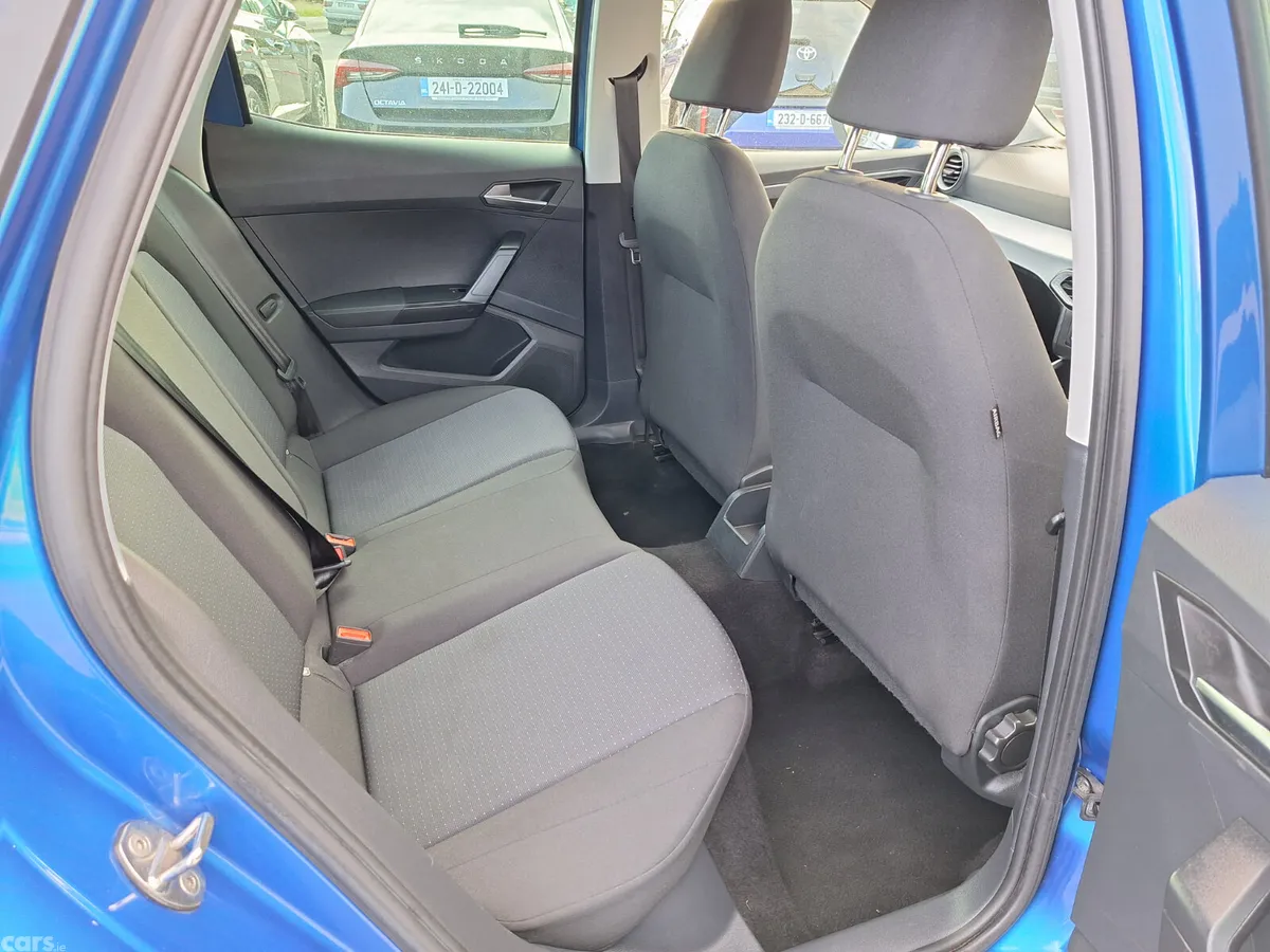 SEAT Arona SUV, Petrol, 2024, Blue