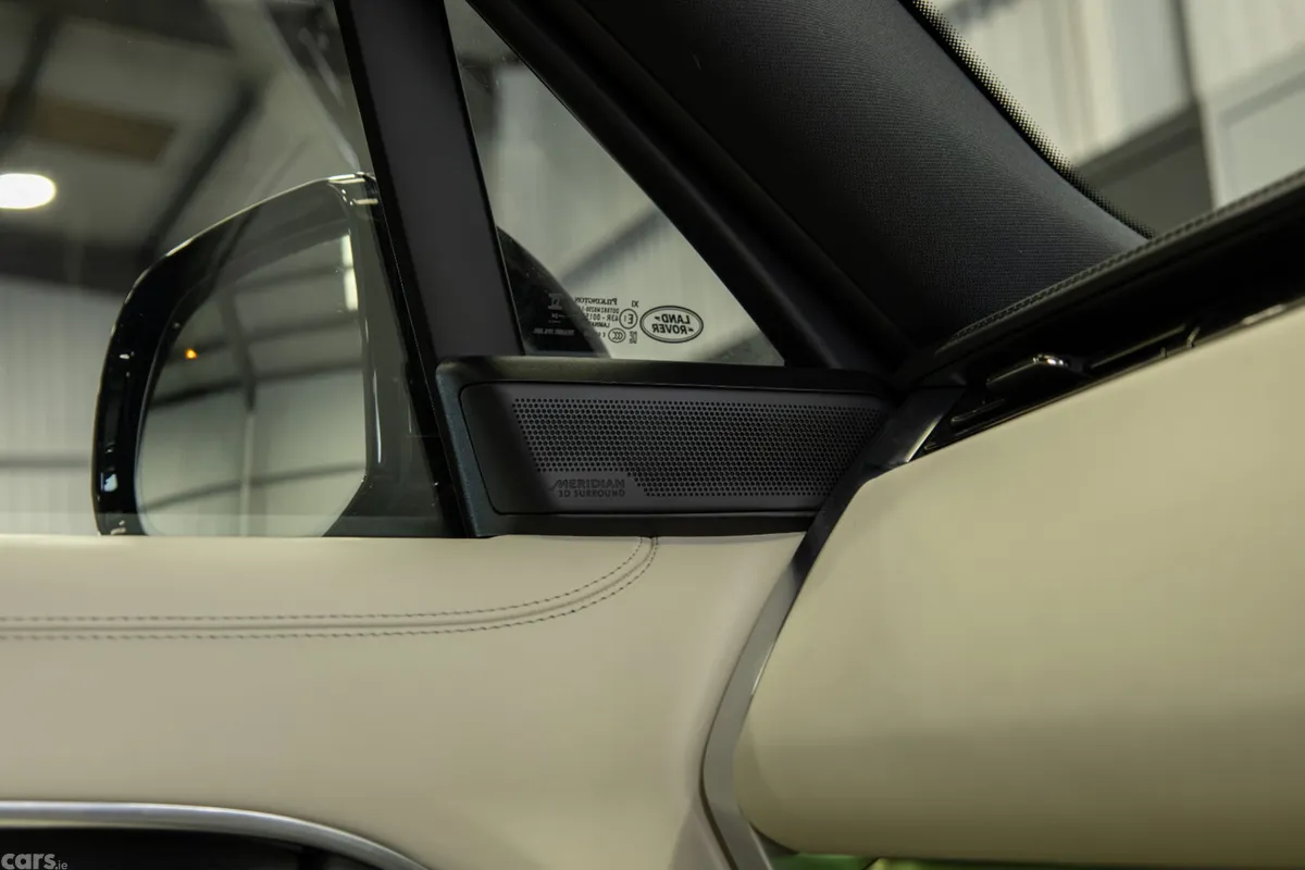 Land Rover Range Rover SUV, Petrol Plug-in Hybrid, 2024, Green