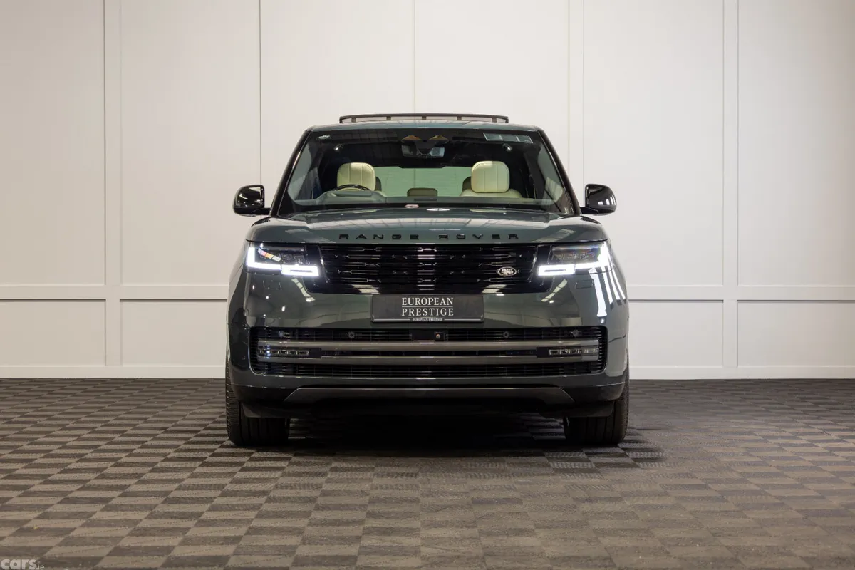 Land Rover Range Rover SUV, Petrol Plug-in Hybrid, 2024, Green