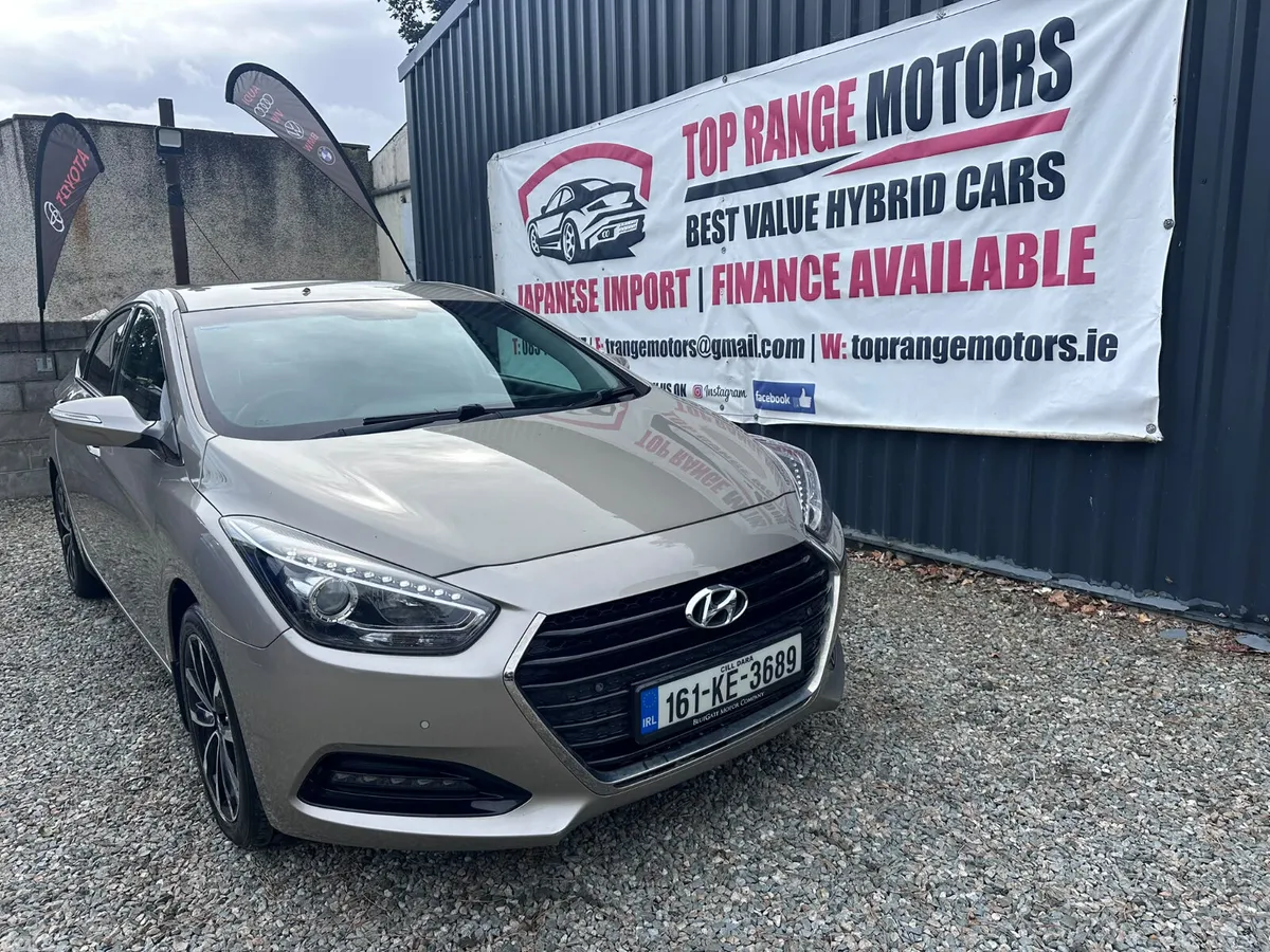 Hyundai i40 Saloon, Diesel, 2016, Beige