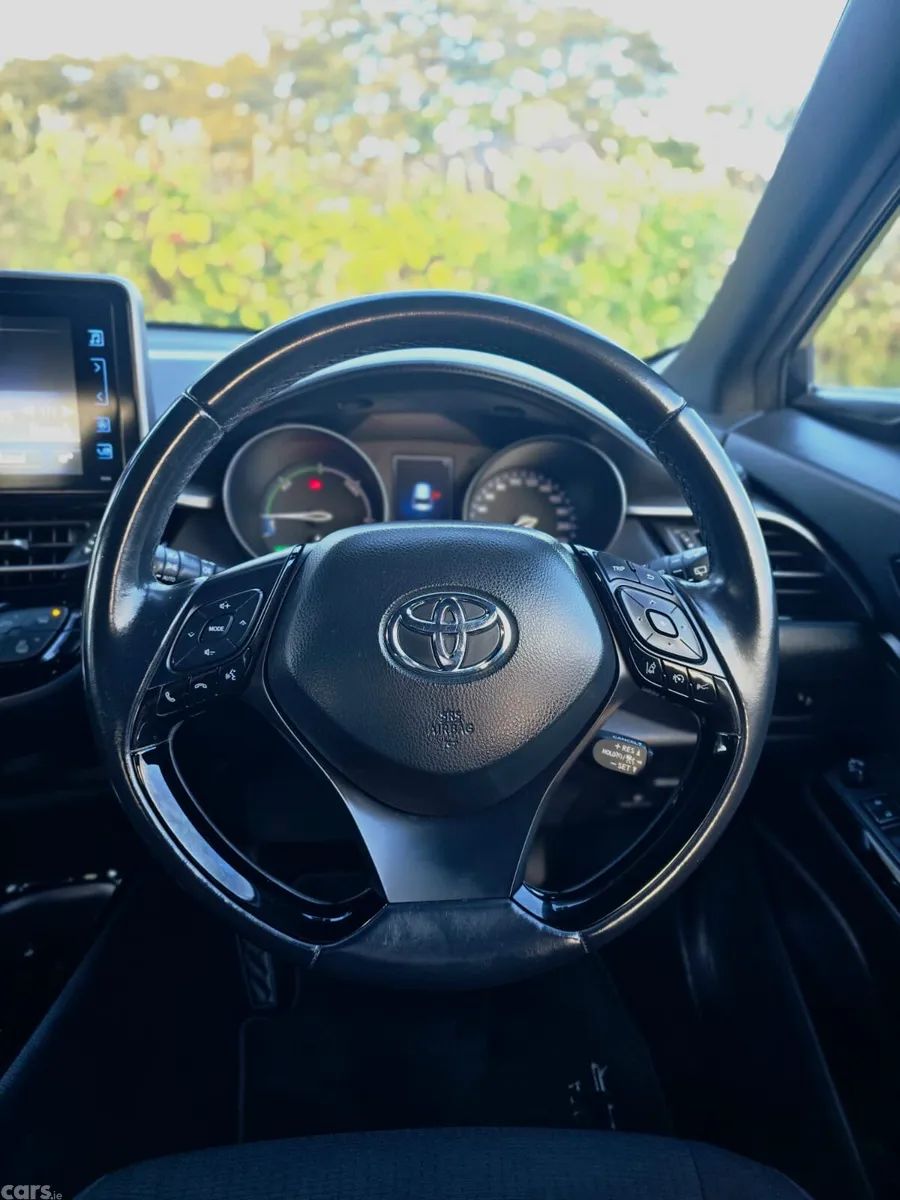 Toyota C-HR Hatchback, Petrol Hybrid, 2019, Grey