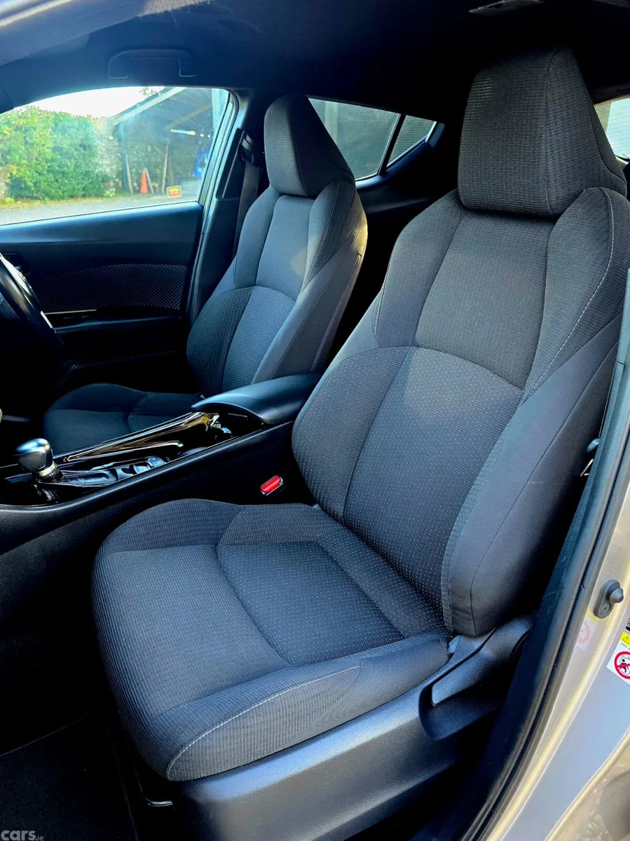 Toyota C-HR Hatchback, Petrol Hybrid, 2019, Grey