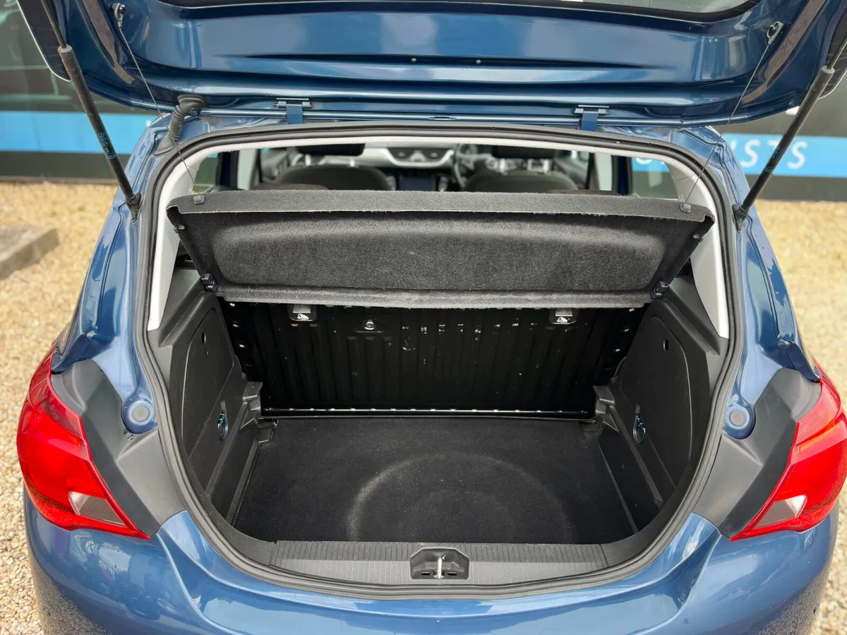 Opel Corsa Hatchback, Petrol, 2015, Blue