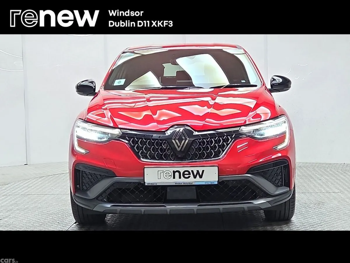 Renault Arkana Hatchback, Petrol, 2025, Red