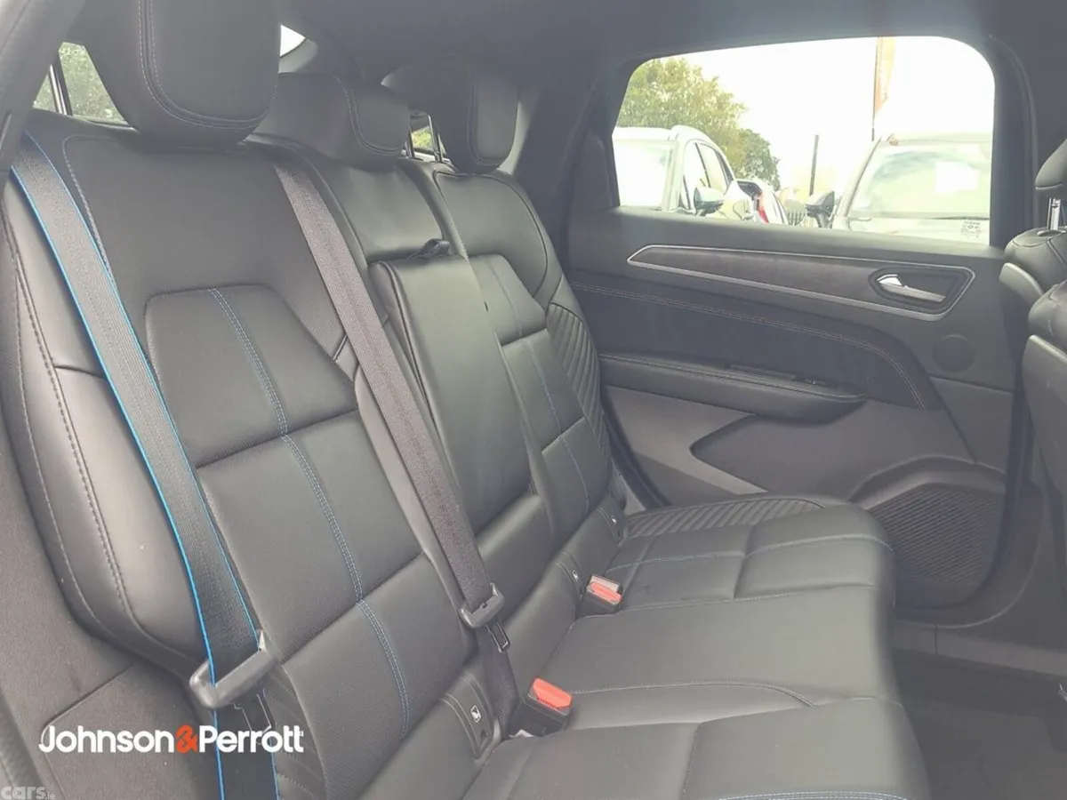 Renault Arkana Hatchback, Petrol, 2024, Blue