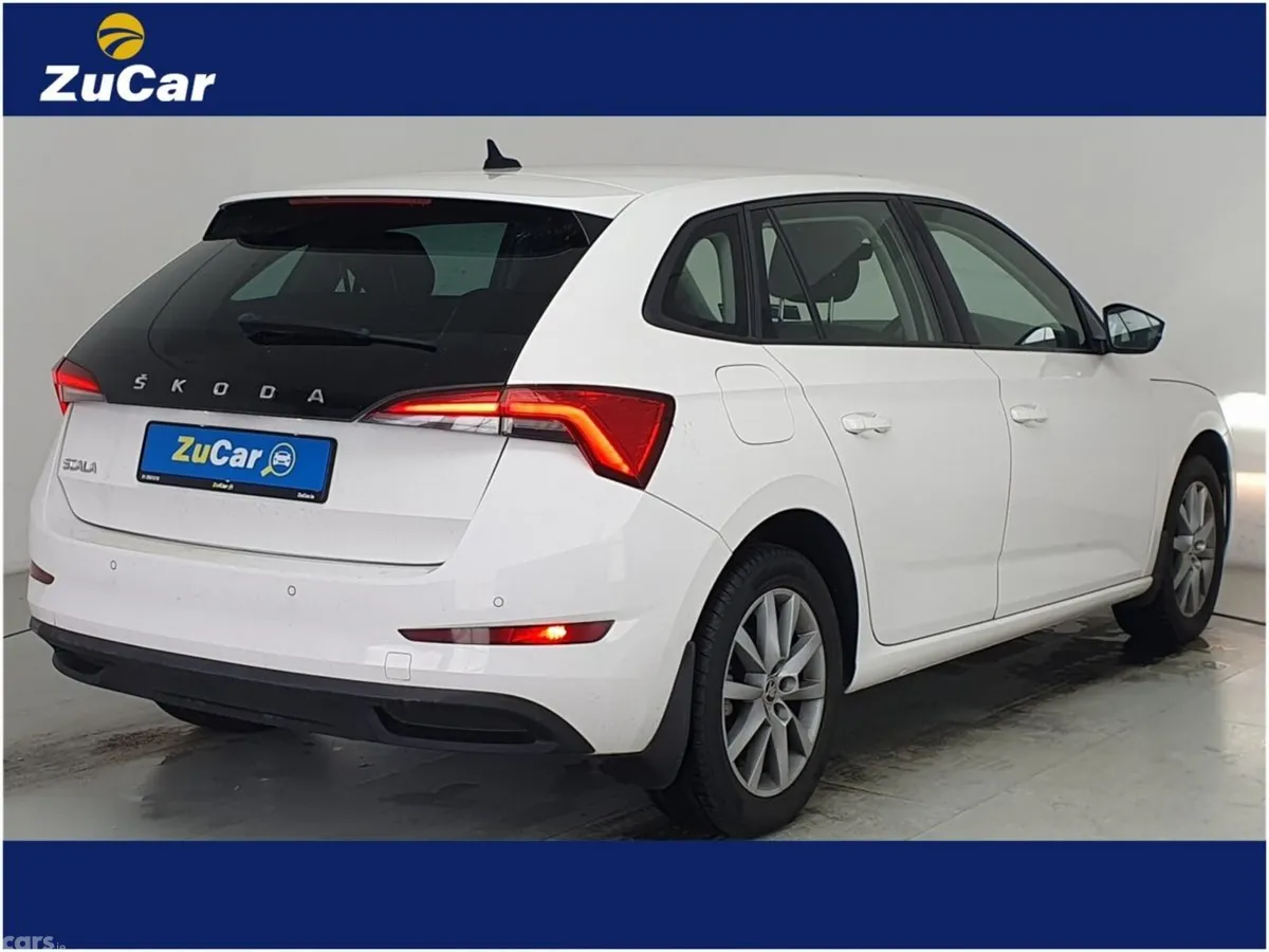 Skoda Scala Hatchback, Petrol, 2022, White