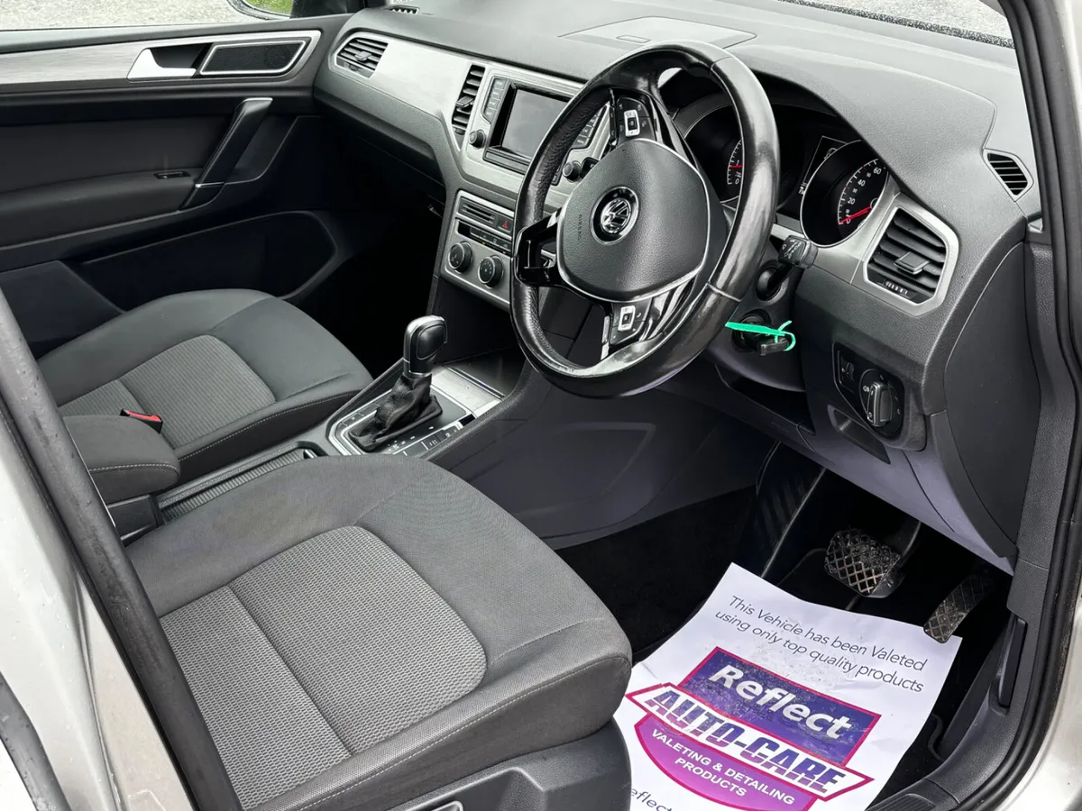 Volkswagen Golf Estate, Petrol, 2015, Silver