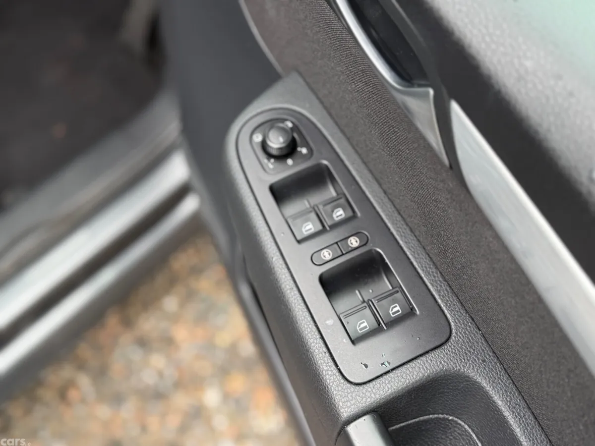 Volkswagen Sharan MPV, Diesel, 2020, Grey