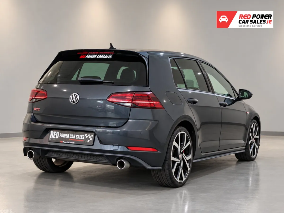 Volkswagen Golf Hatchback, Petrol, 2017, Grey