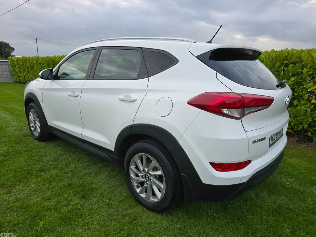 Hyundai Tucson SUV, Diesel, 2016, White
