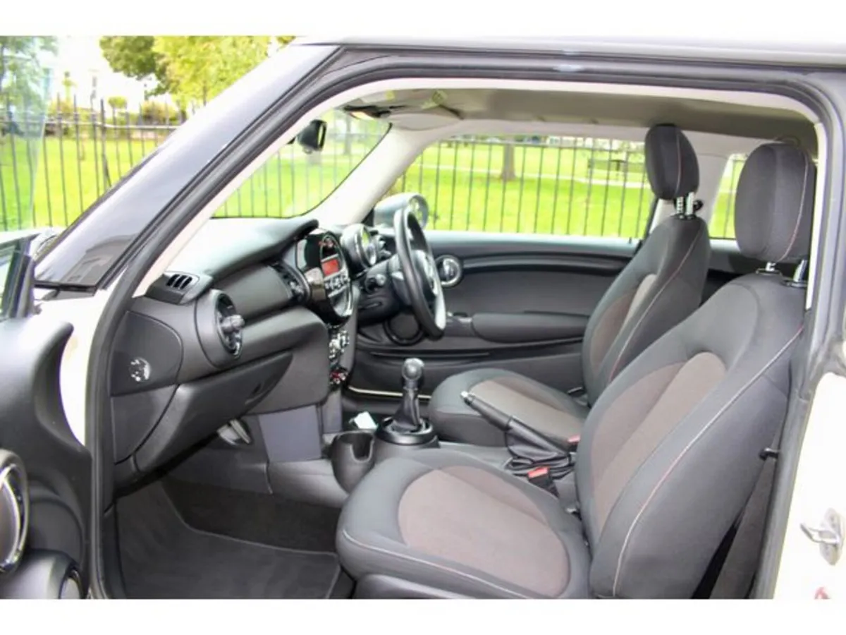 Mini One Hatchback, Petrol, 2016, White