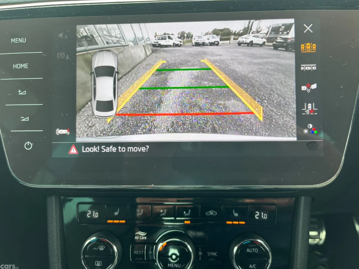 Skoda Superb Saloon, Diesel, 2022, Grey