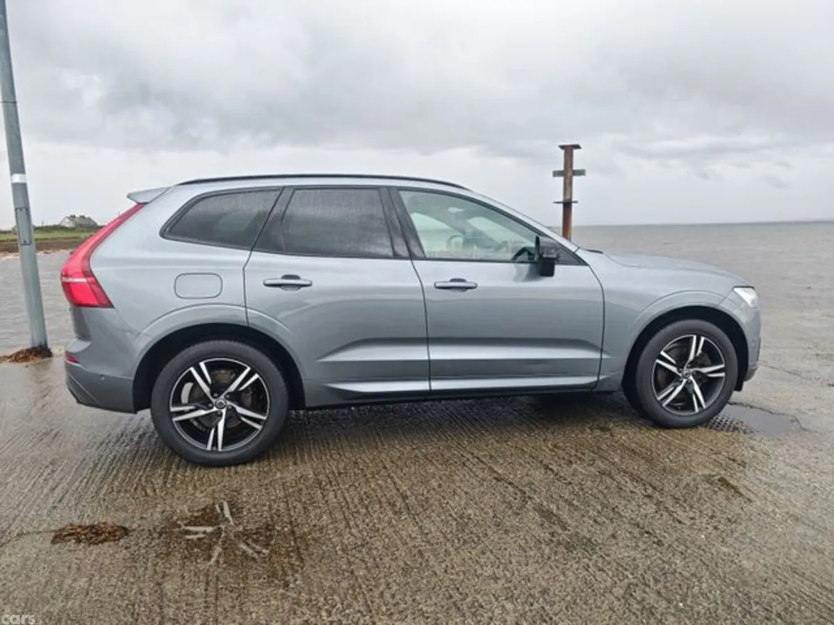 Volvo XC60 Estate, Diesel, 2020, Grey