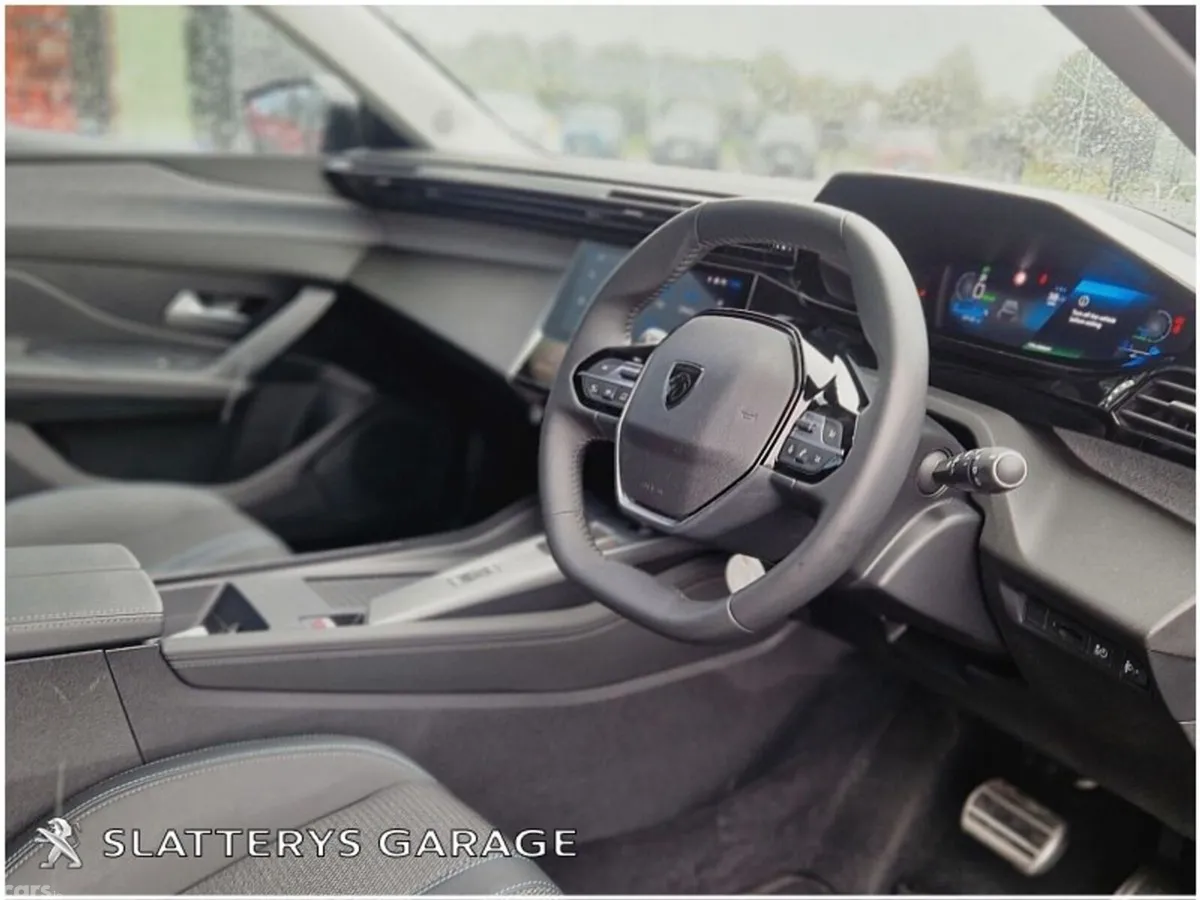 Peugeot 308 Hatchback, Electric, 2025, Blue