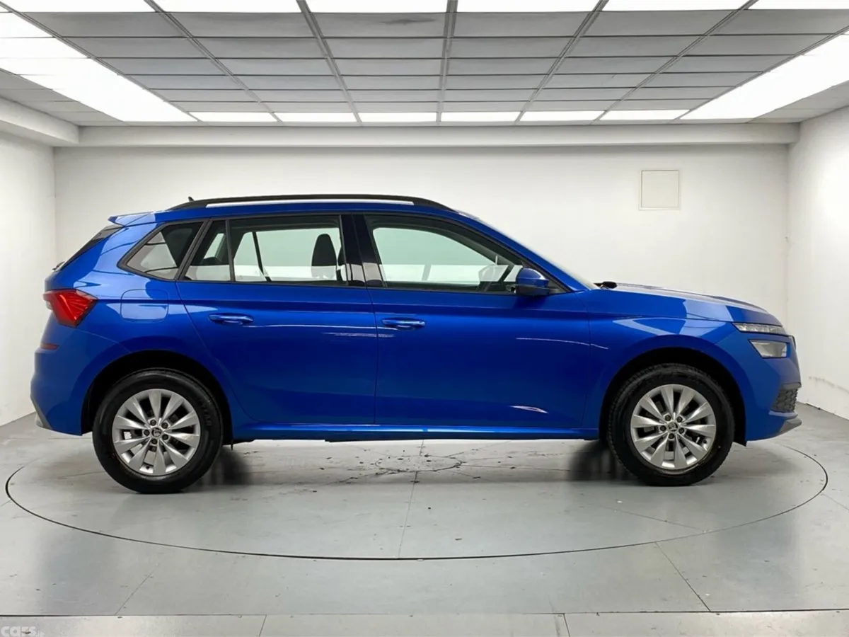 Skoda Kamiq Hatchback, Petrol, 2022, Blue