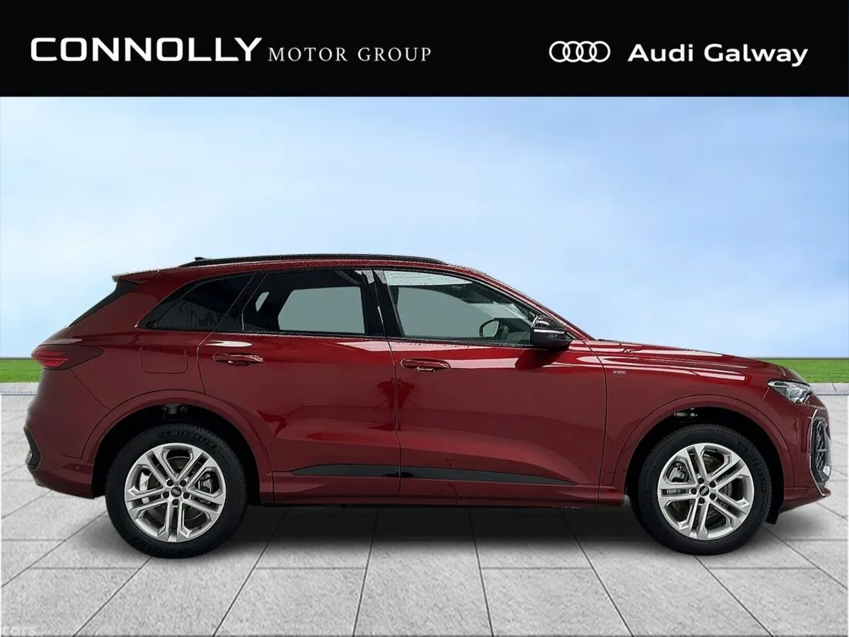 Audi Q5 SUV, Petrol Plug-in Hybrid, 2027, Red