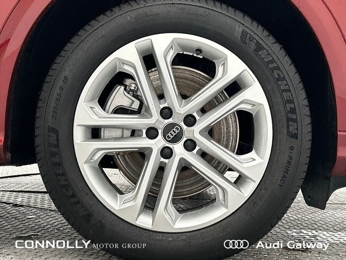 Audi Q5 SUV, Petrol Plug-in Hybrid, 2027, Red
