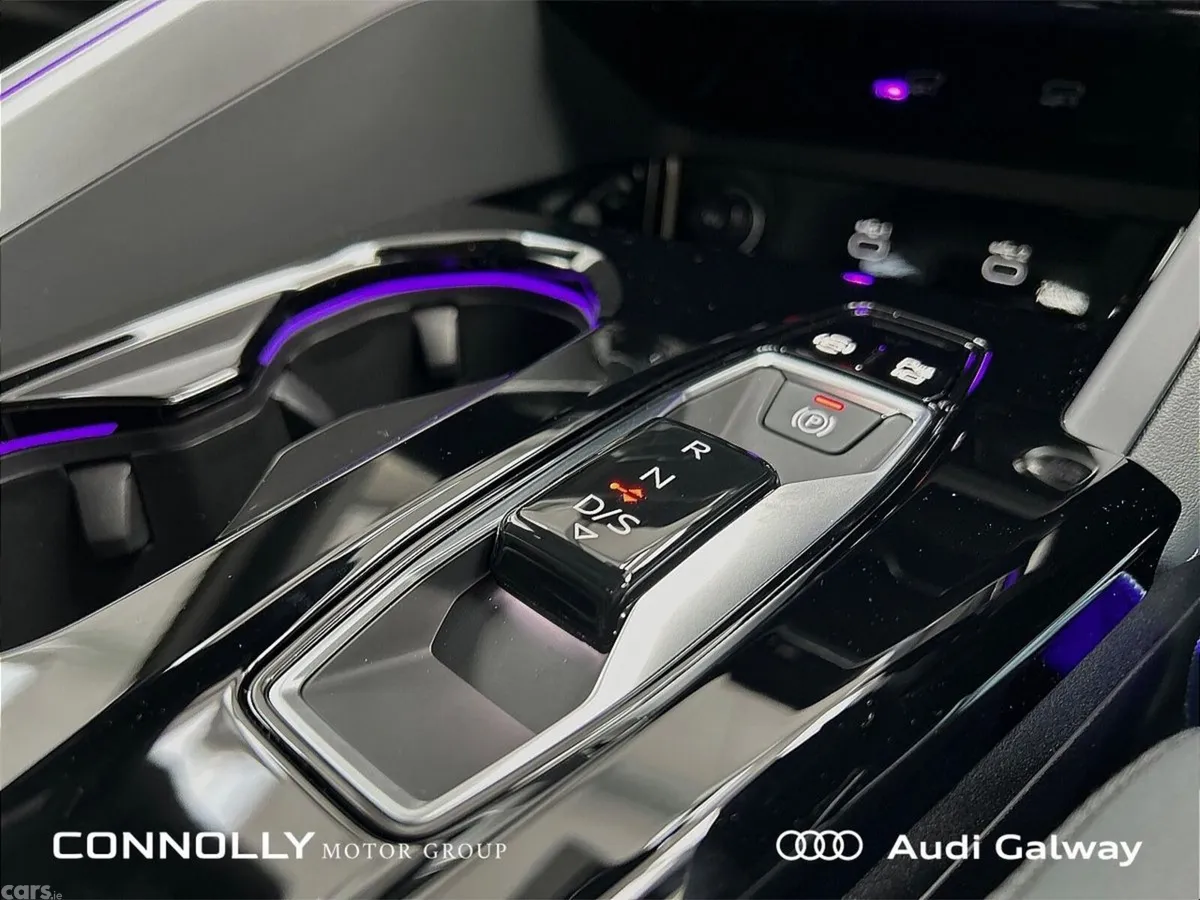 Audi Q5 SUV, Petrol Plug-in Hybrid, 2027, Red