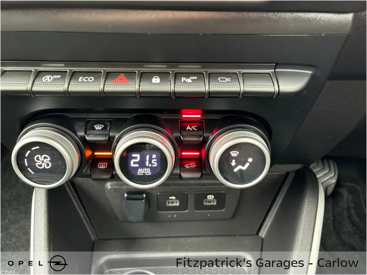 Dacia Duster SUV, Diesel, 2024, Grey