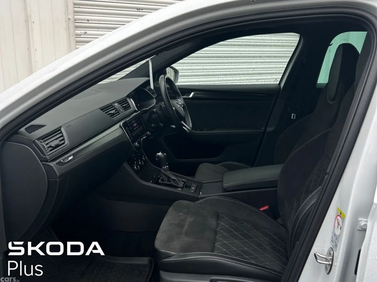 Skoda Superb Saloon, Diesel, 2024, White