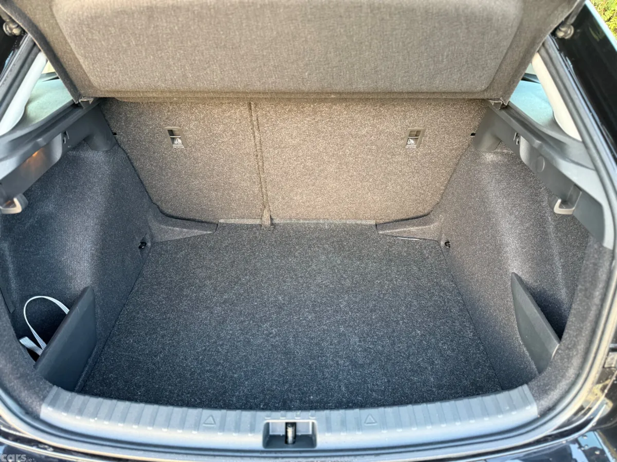 Skoda Scala Hatchback, Petrol, 2026, Black
