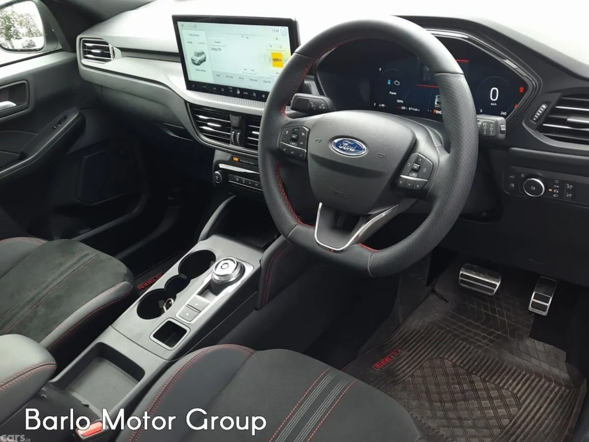 Ford Kuga SUV, Petrol Plug-in Hybrid, 2026, White