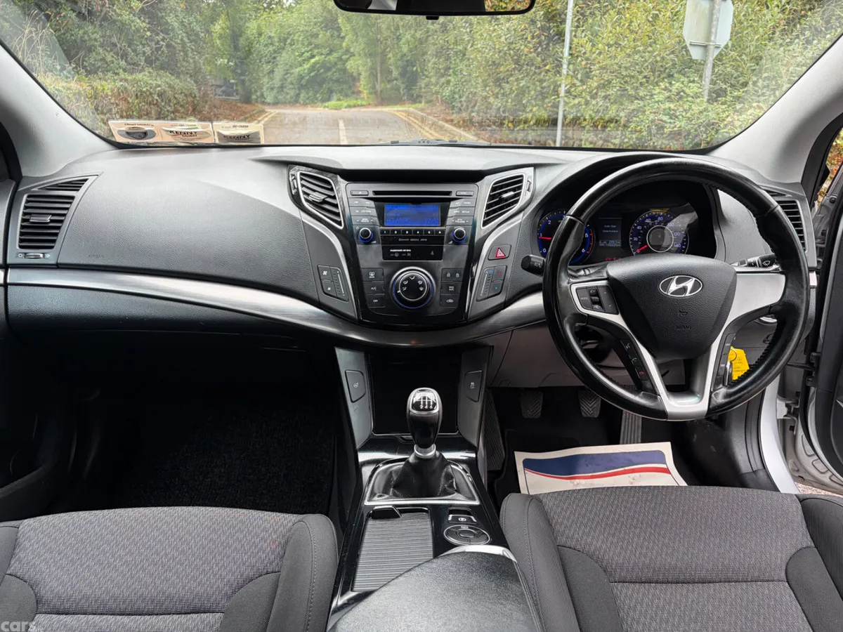 Hyundai i40 Saloon, Diesel, 2015, Silver