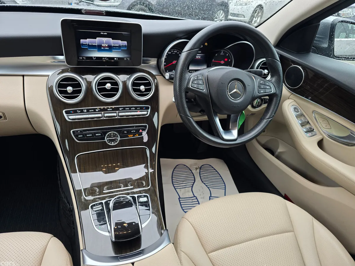 Mercedes-Benz C-Class Saloon, Diesel, 2015, Silver