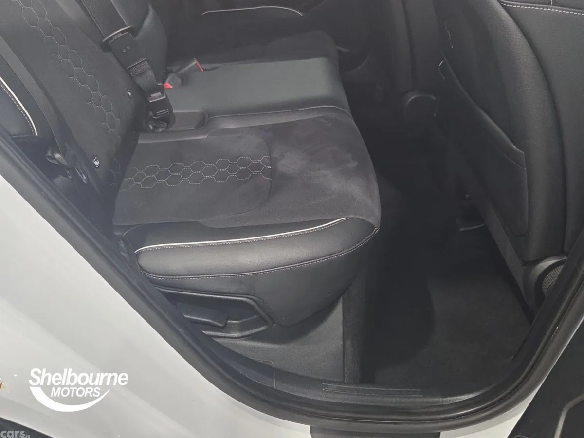 Kia Sportage SUV, Petrol, 2024, White