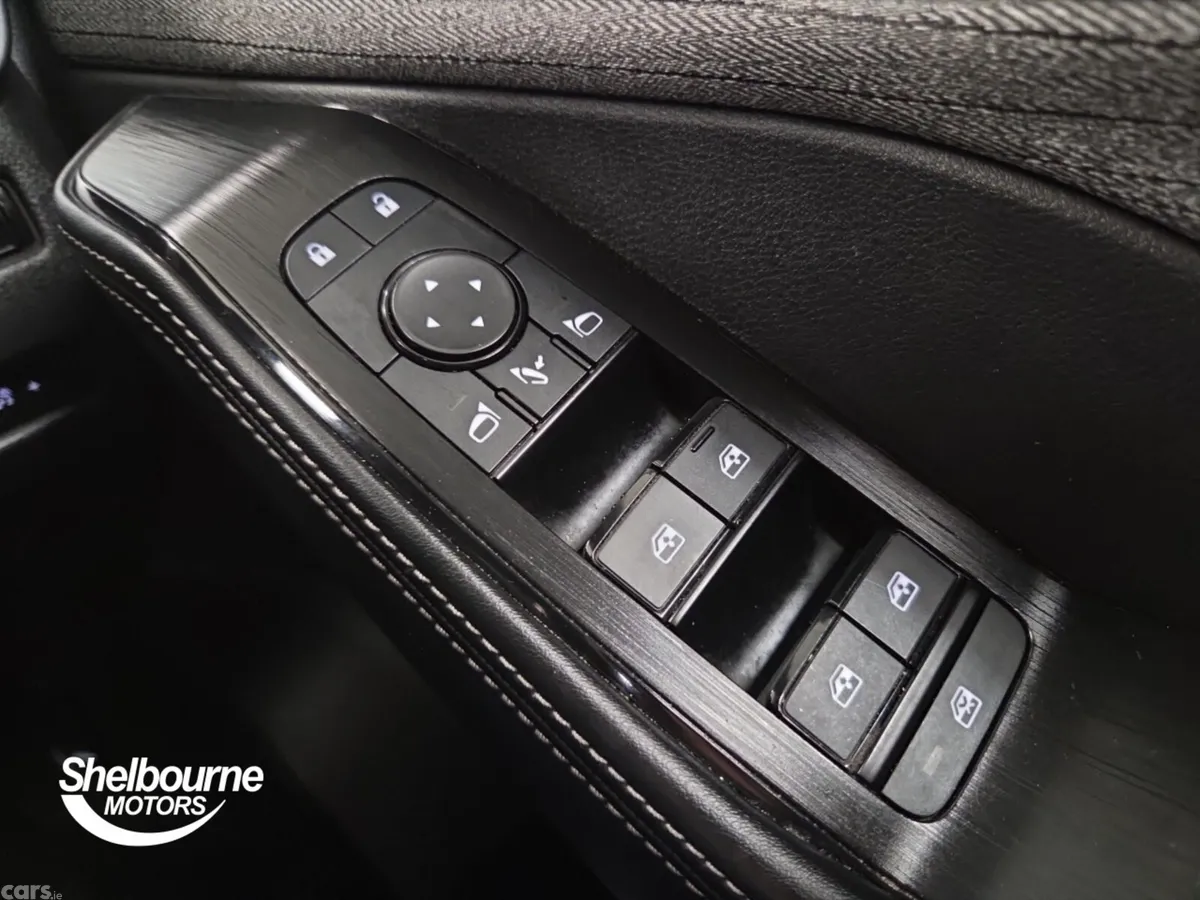 Nissan X-Trail SUV, Petrol Hybrid, 2023, Grey