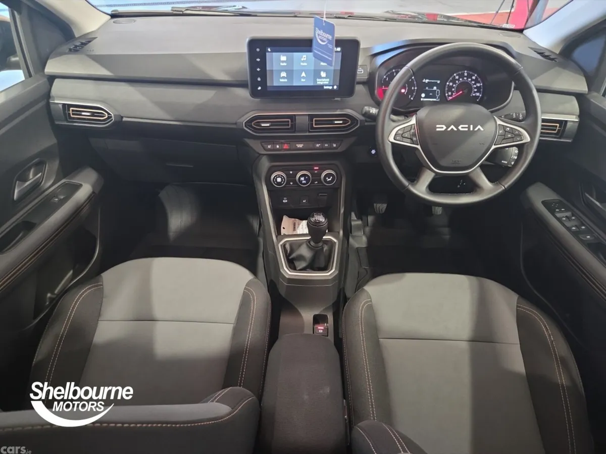 Dacia Sandero Stepway Hatchback, Petrol, 2026, Green