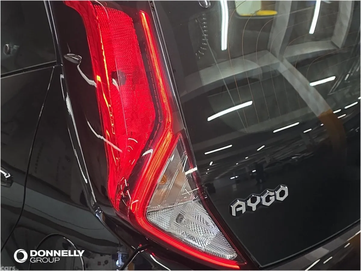 Toyota Aygo Hatchback, Petrol, 2022, Black