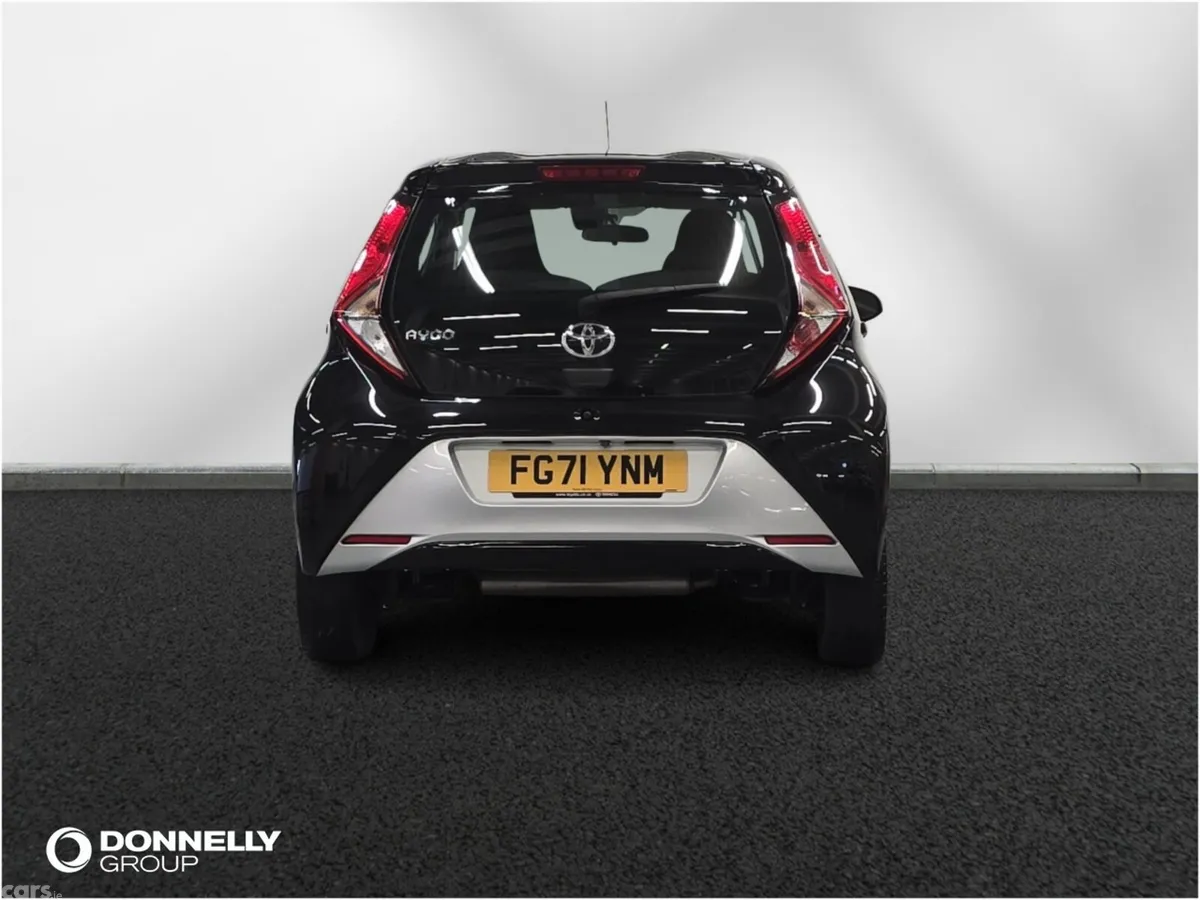 Toyota Aygo Hatchback, Petrol, 2022, Black