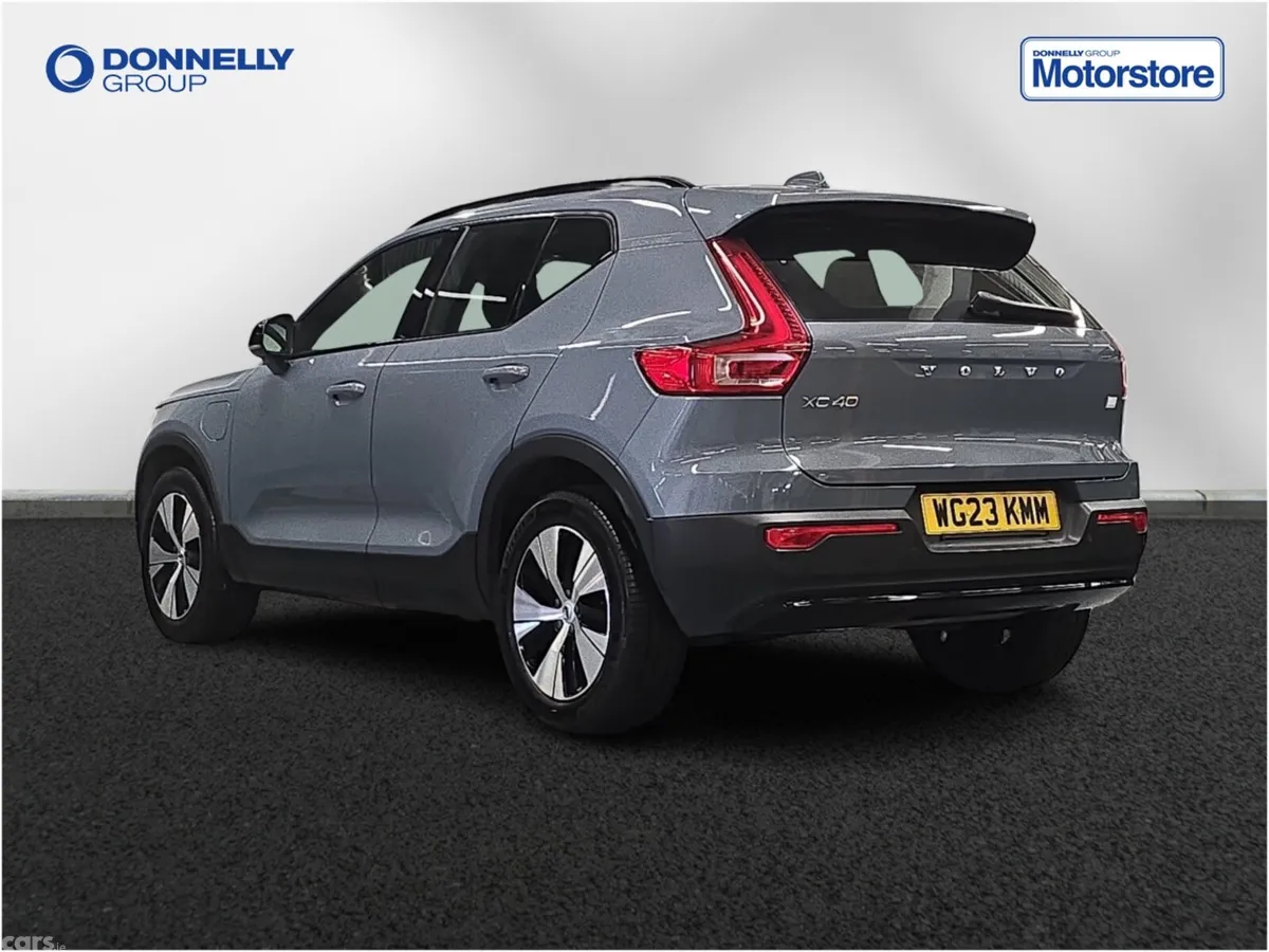 Volvo XC40 SUV, Petrol Hybrid, 2023, Grey