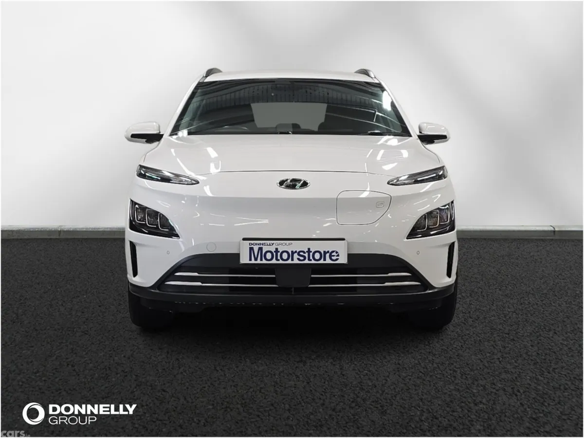 Hyundai KONA Hatchback, Electric, 2021, White