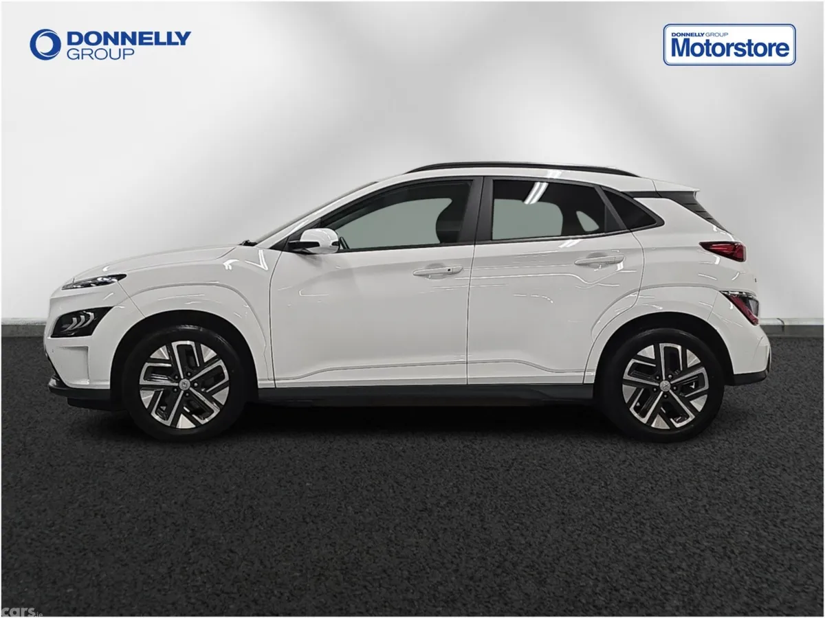Hyundai KONA Hatchback, Electric, 2021, White