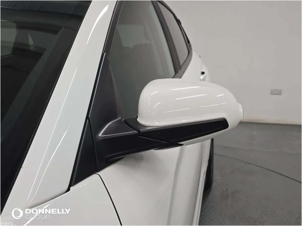 Hyundai KONA Hatchback, Electric, 2021, White