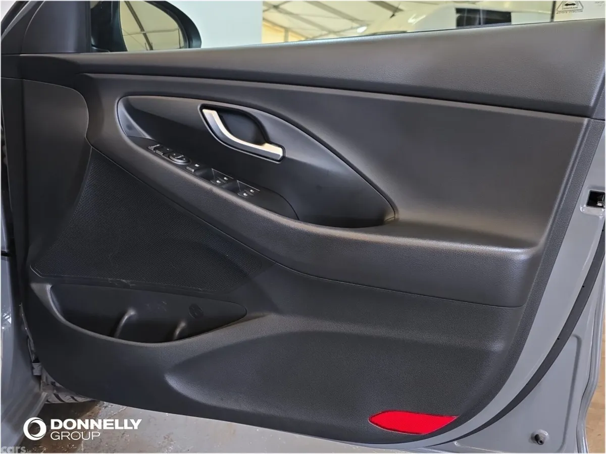 Hyundai i30 Hatchback, Petrol, 2023, Grey