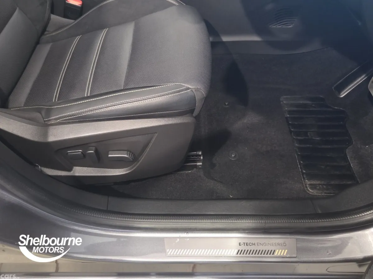 Renault Arkana Estate, Petrol Hybrid, 2023, Grey