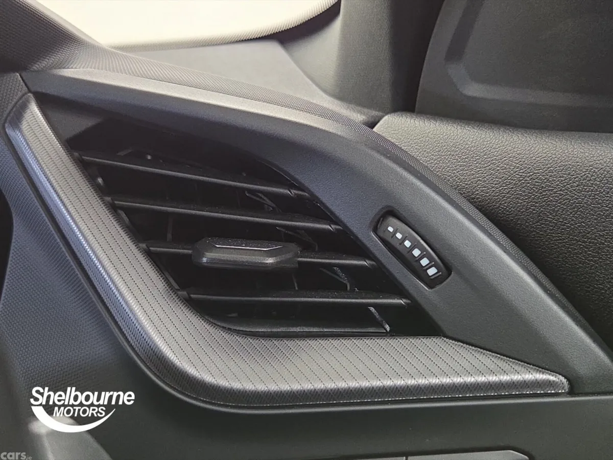 BMW 1-Series Hatchback, Petrol, 2023, Grey