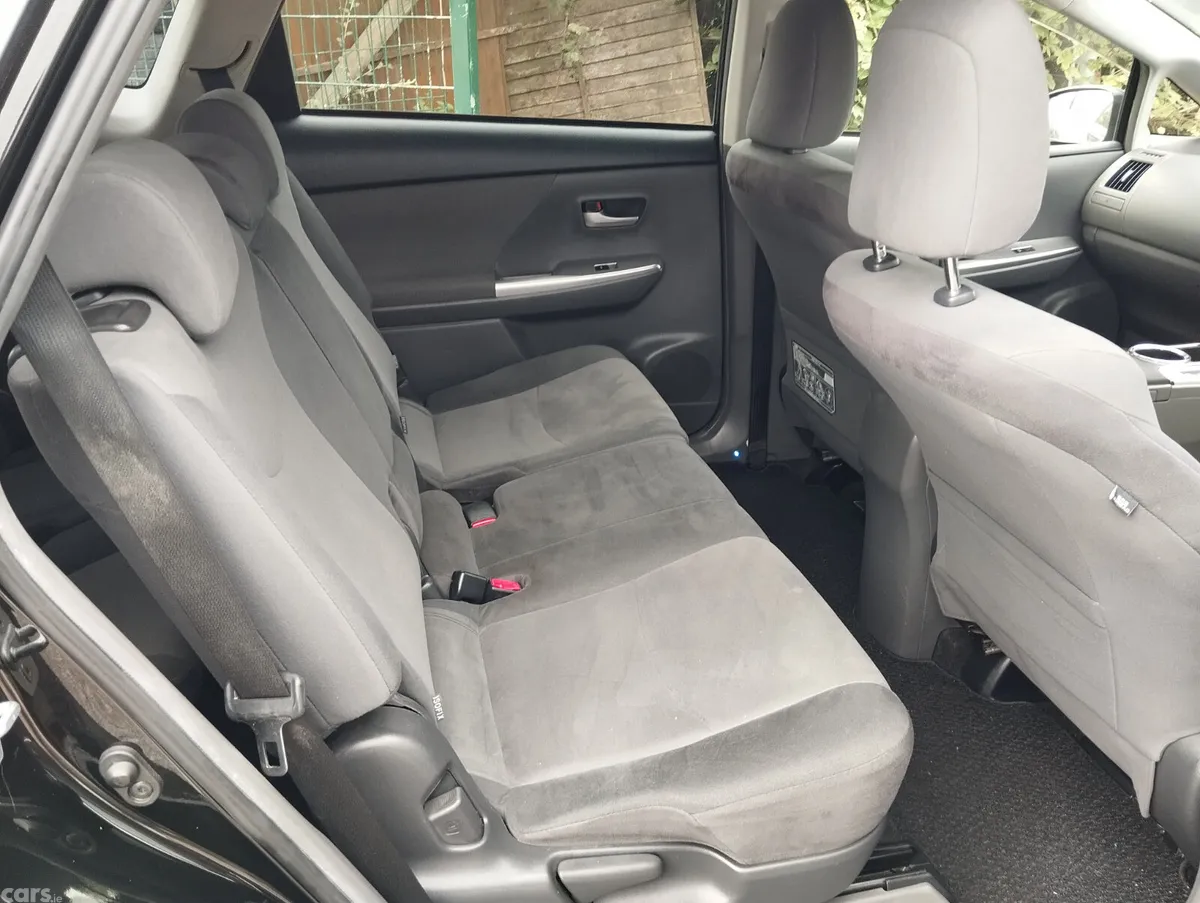 Toyota Prius MPV, Petrol Hybrid, 2013, Black
