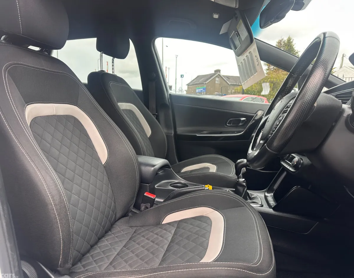 Kia Ceed Hatchback, Diesel, 2018, Black