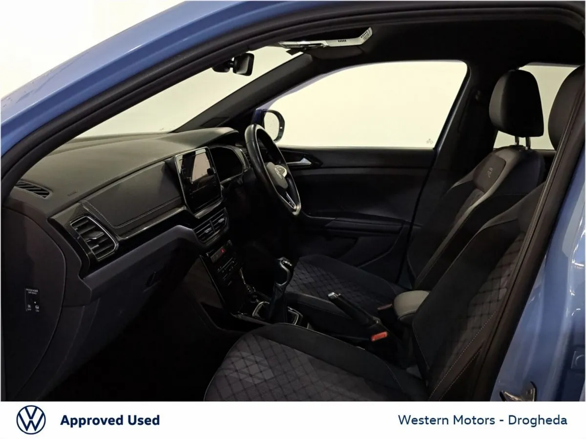 Volkswagen T-Cross Estate, Petrol, 2024, Blue