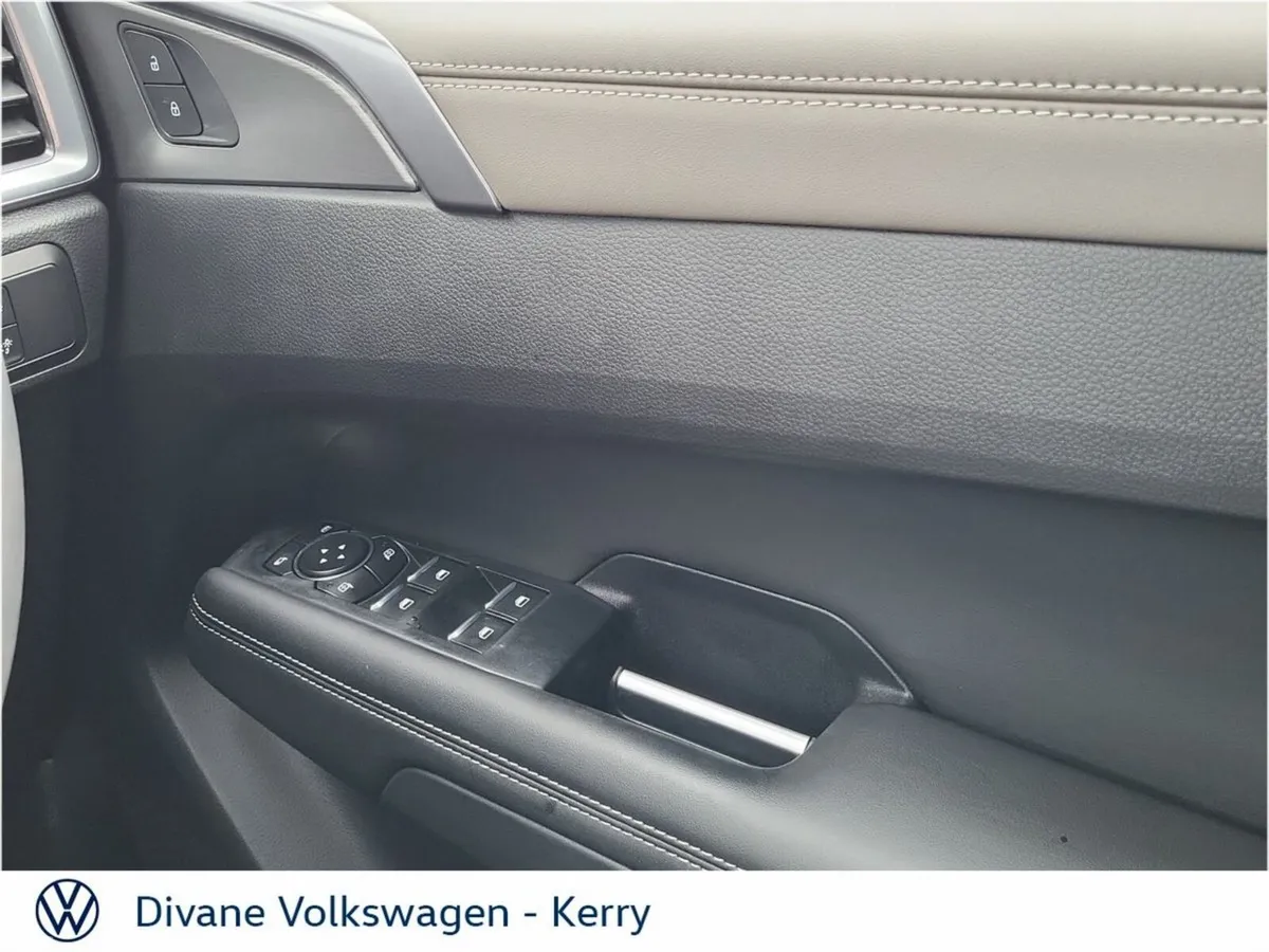 Volkswagen Amarok Pick Up, Diesel, 2027, Beige