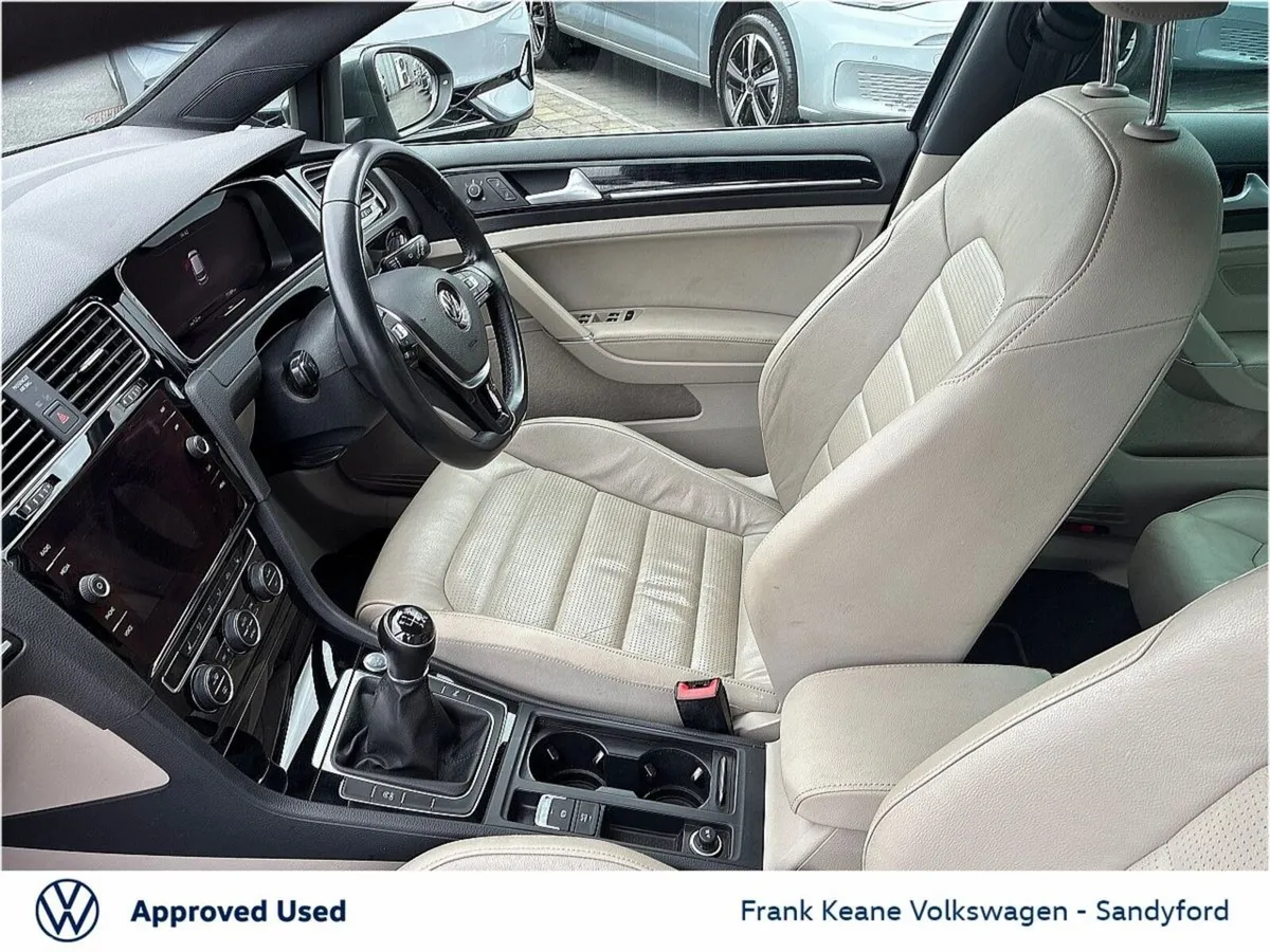 Volkswagen Golf Hatchback, Petrol, 2020, Grey