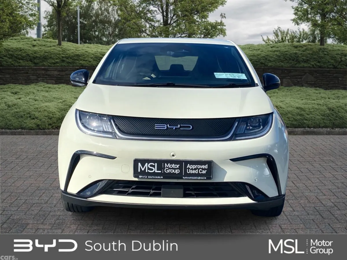 BYD DOLPHIN Hatchback, Electric, 2024, Yellow
