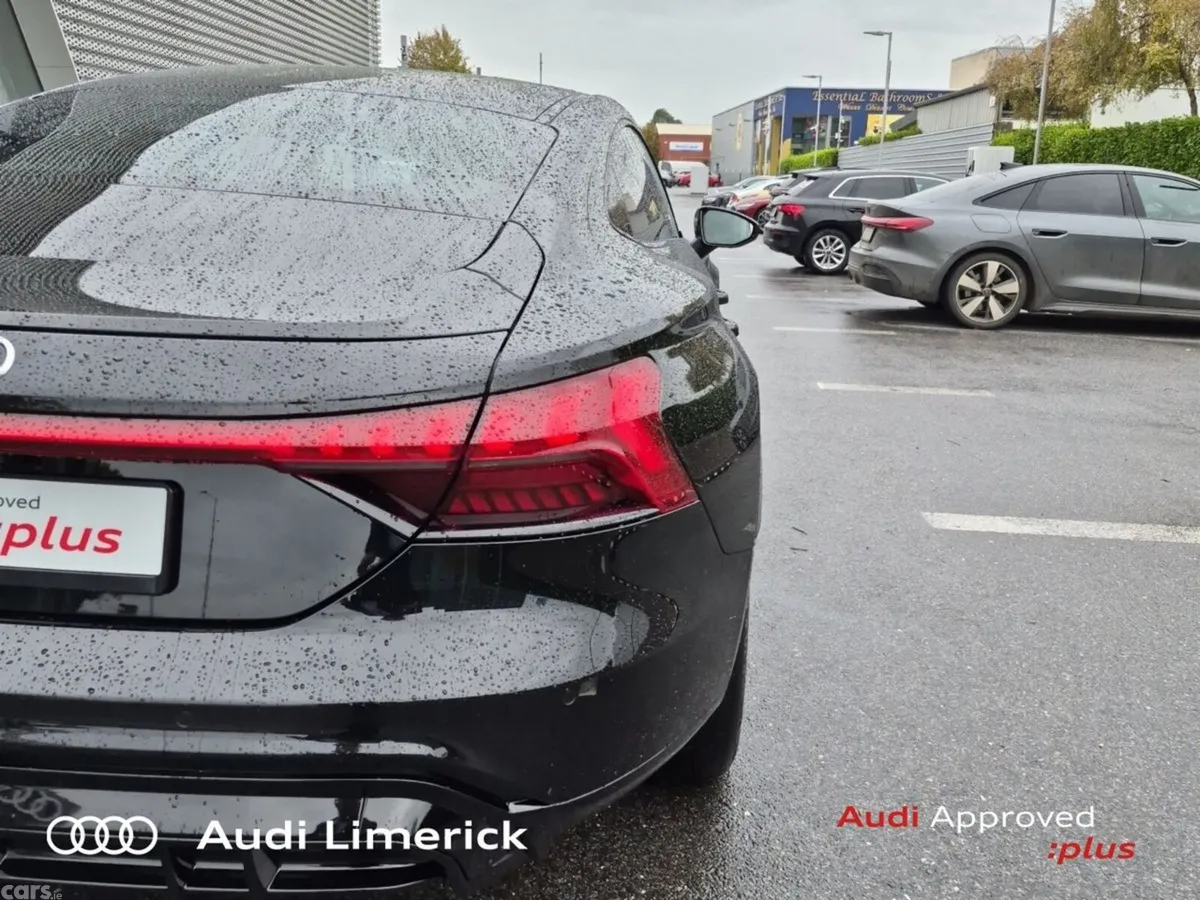 Audi e-tron GT quattro Coupe, Electric, 2023, Black