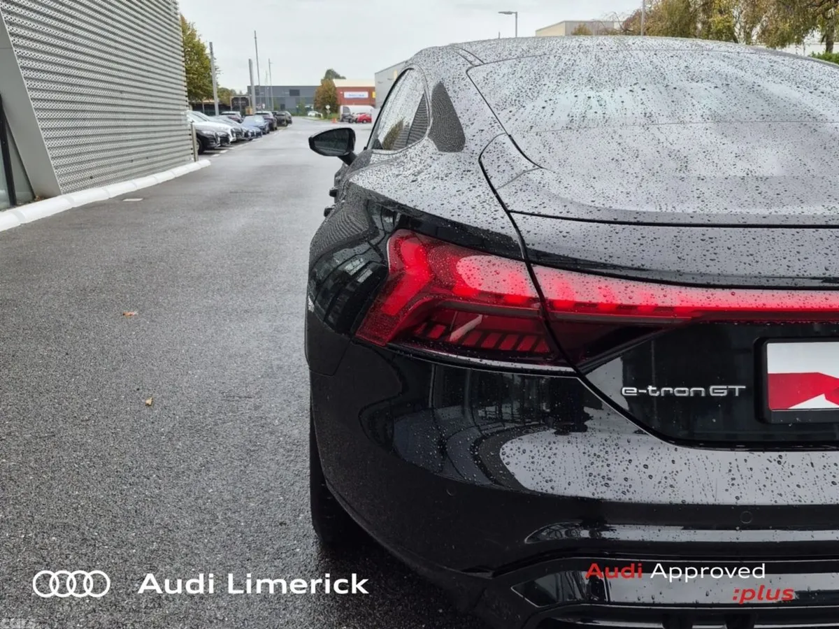 Audi e-tron GT quattro Coupe, Electric, 2023, Black