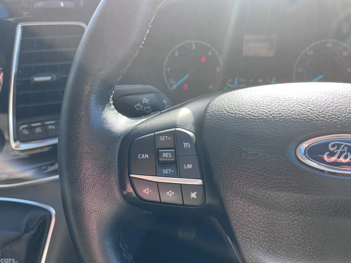 Ford Tourneo Custom MPV, Diesel, 2020, Blue